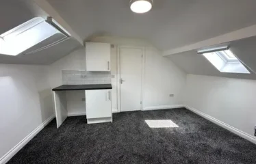 6 bed property for sale