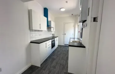 6 bed property for sale