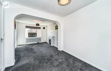 5 bed terraced house for sale