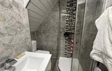 5 bed end terrace house for sale