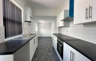 6 bed property for sale