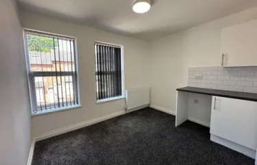 6 bed property for sale