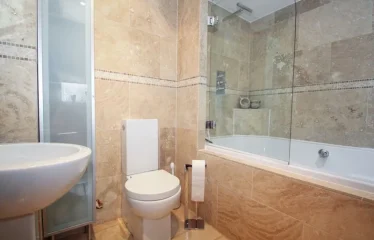 9 bed terraced house for sale