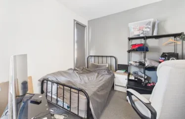 5 bed terraced house for sale