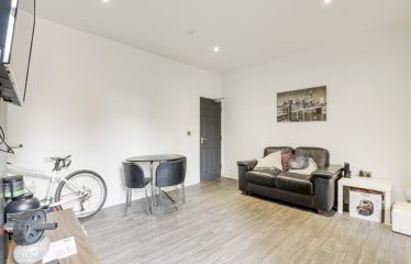 5-BED HMO PROPERTY